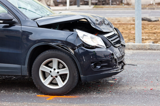 photodune-1836495-body-damage-in-car-accident-xs